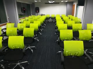 Renta nuestra sala 2 & 3 ahora