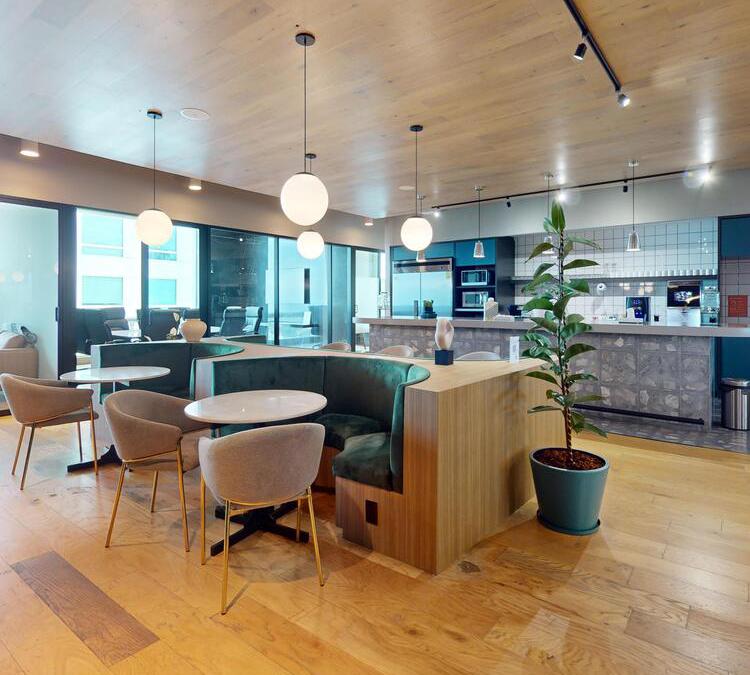 Oficinas en Renta en Arcos Bosques | Colony Spaces