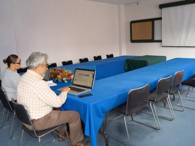 Salas de Juntas Equipadas del Club Alemán - Espacio Profesional y Acogedor