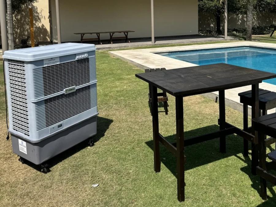 Coolers Mediano Portátiles y Aire Lavado - CoolTech Monterrey