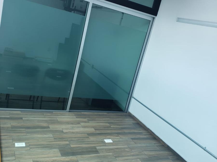 Oficina Privada Compacta 13 m² Taxqueña con Servicios Incluidos