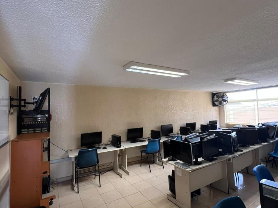 Salón amueblado en Tlalnepantla a 5 min de Mundo E