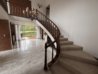 Casa en Venta Club de Golf México - 4 Rec, Jardín, Luminosa