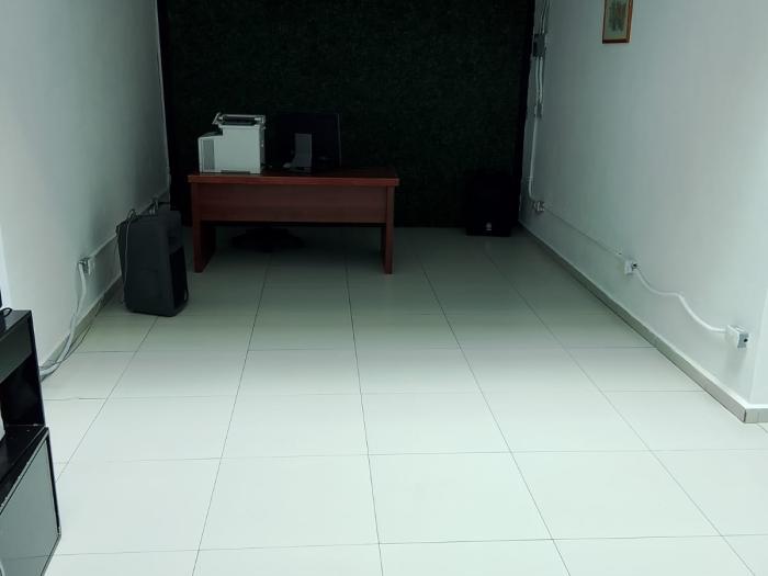 Oficina en Renta 65m² Taxqueña Spot 7 - Amplia y Moderna